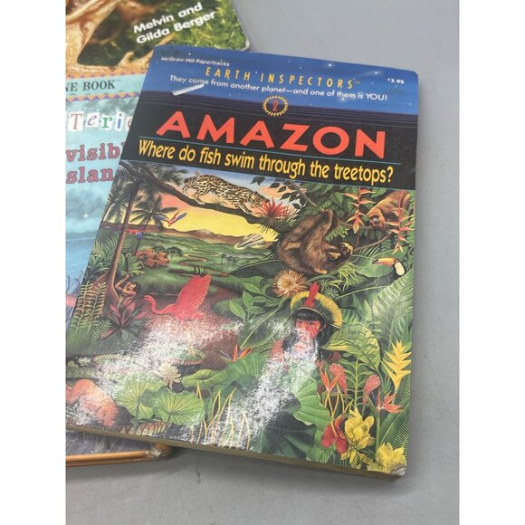 lot of 6 kids books 4 chapter 2 younger varied ages mystery frogs READ - Picture 2 of 7